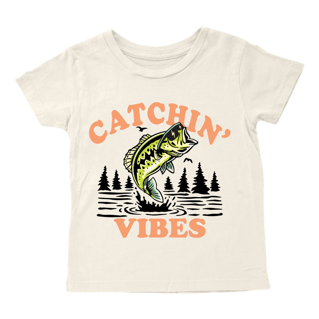 Catchin Vibes Tee