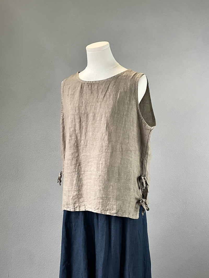 Briar Linen Top