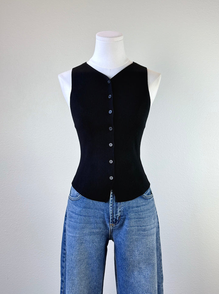 Castillo Vest