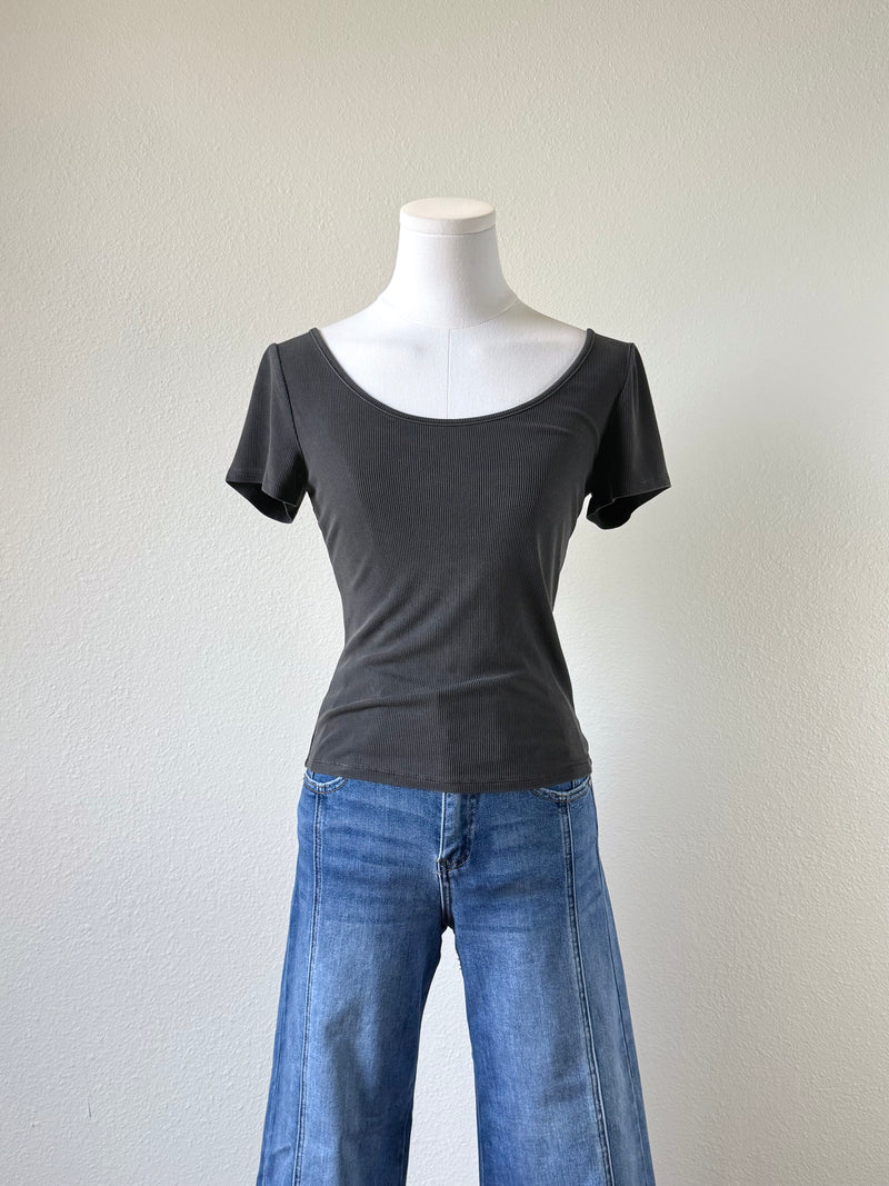 Cleo Scoop Neck Tee