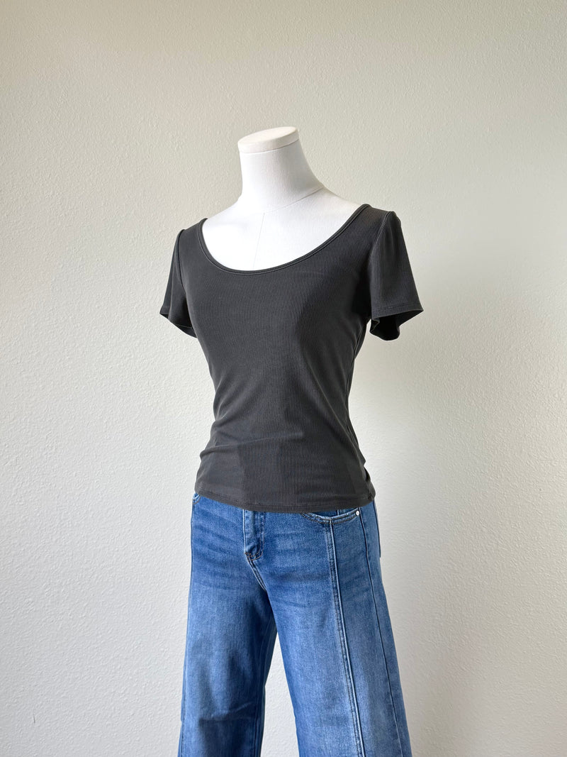 Cleo Scoop Neck Tee