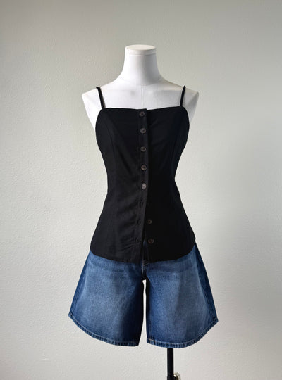 Elm Button Tank