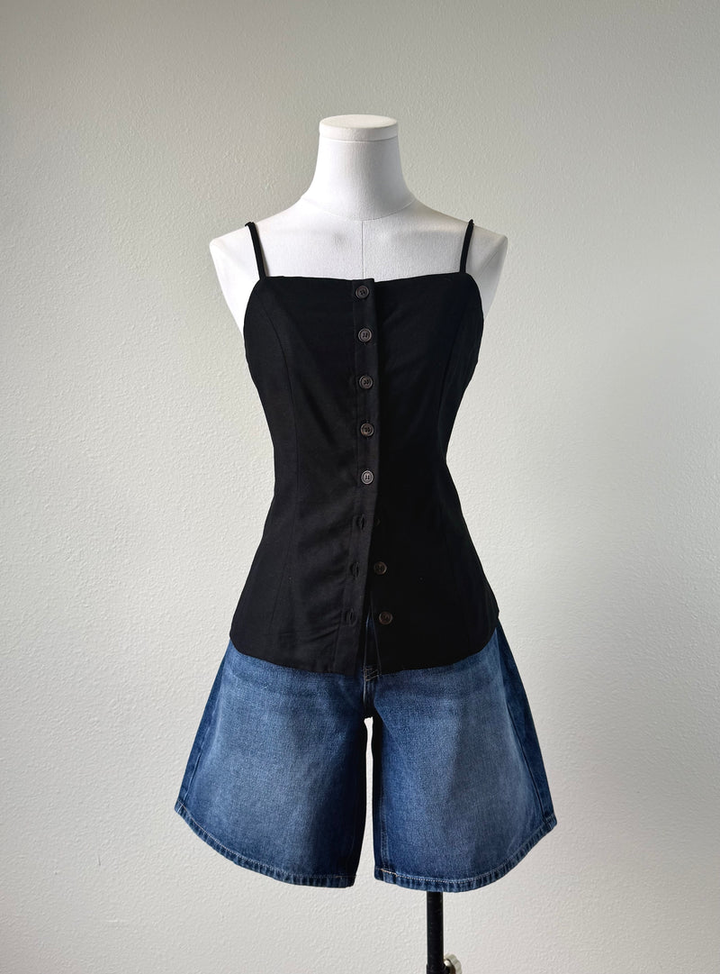 Elm Button Tank