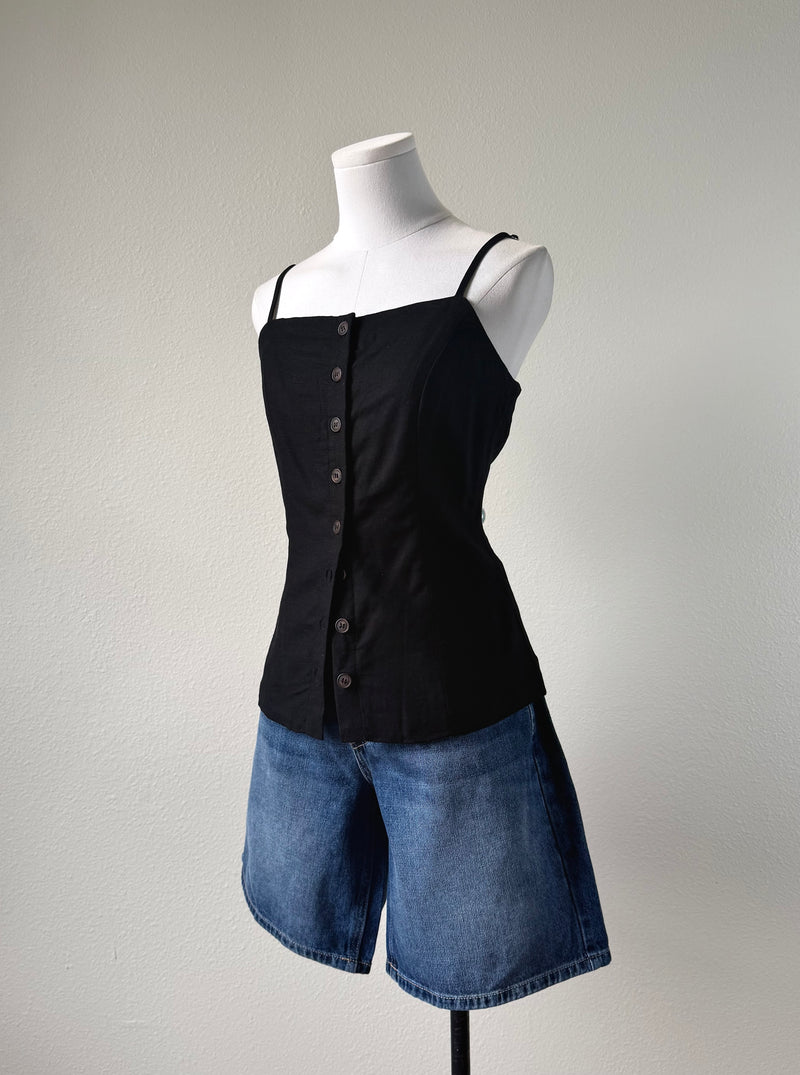 Elm Button Tank