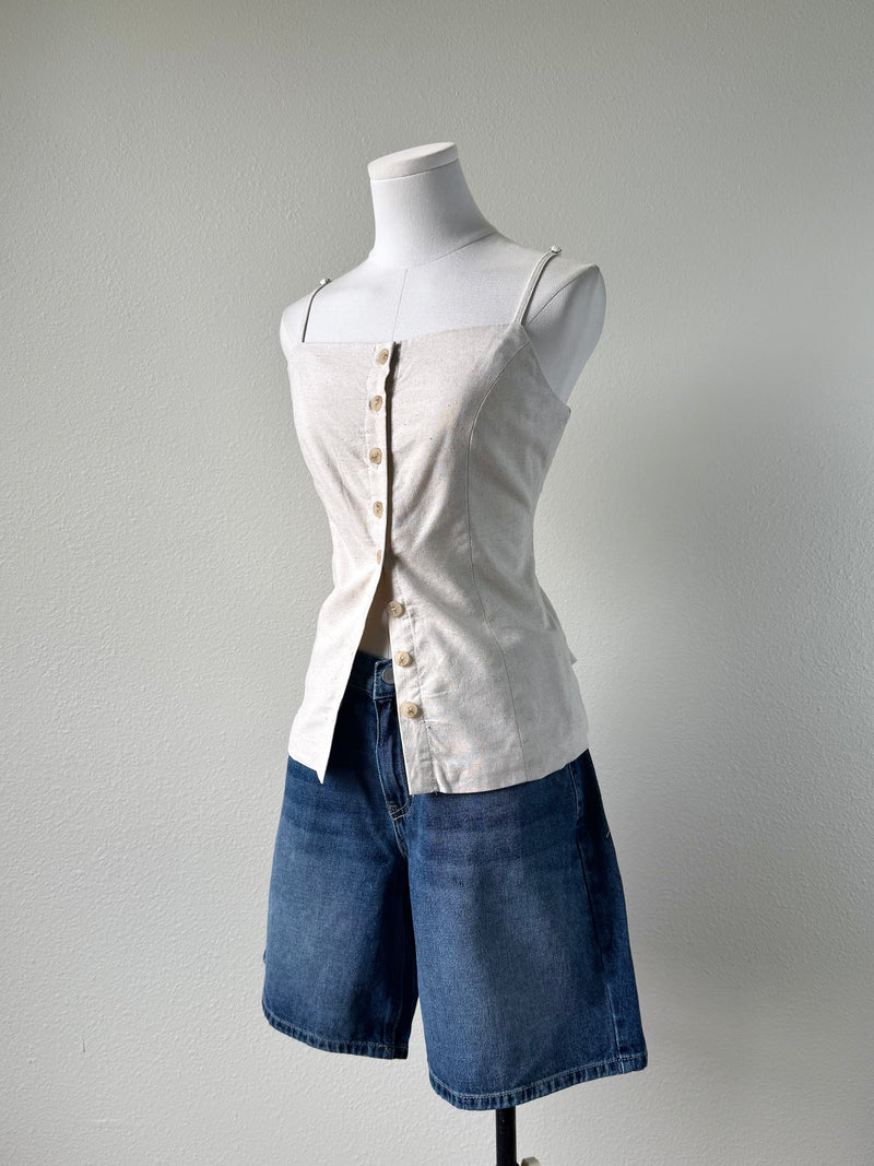 Elm Button Tank