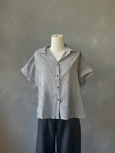 Grid Button Up