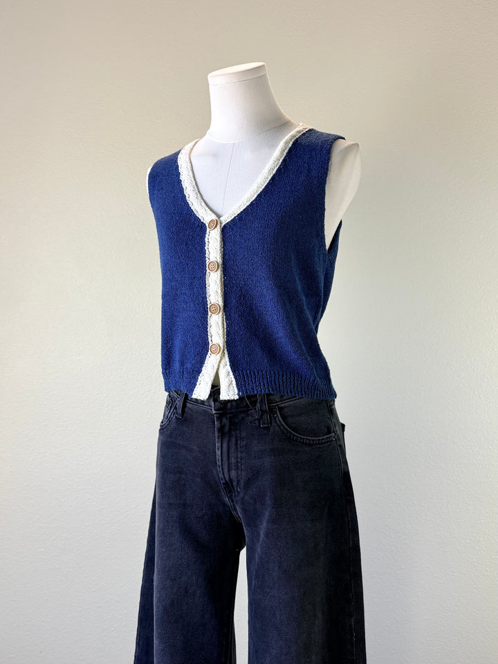 Irelia Vest