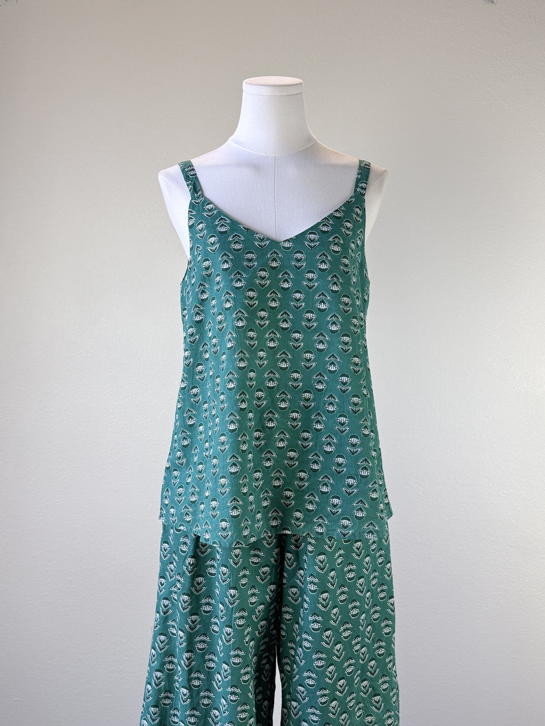 Jalessa Linen Top