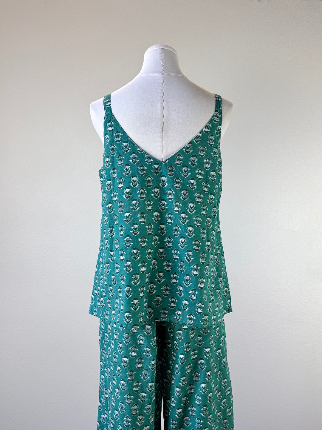 Jalessa Linen Top