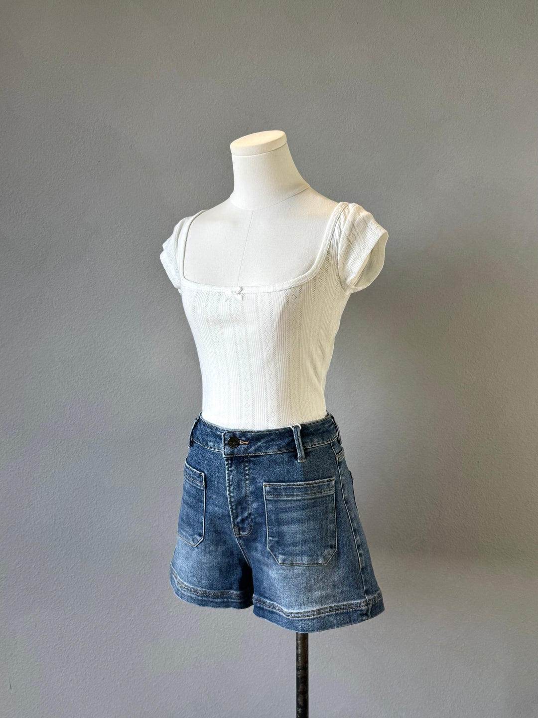 Jana Eyelet Tank