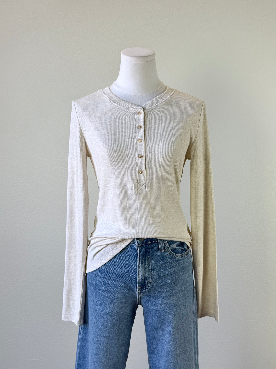 Jenavieve Longsleeve Henley