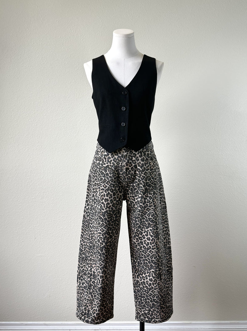 Leopard Barrel Jean
