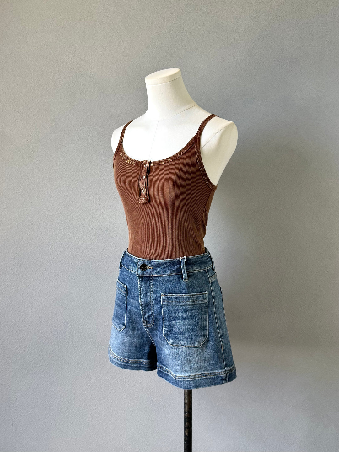 Luke Cropped Tank
