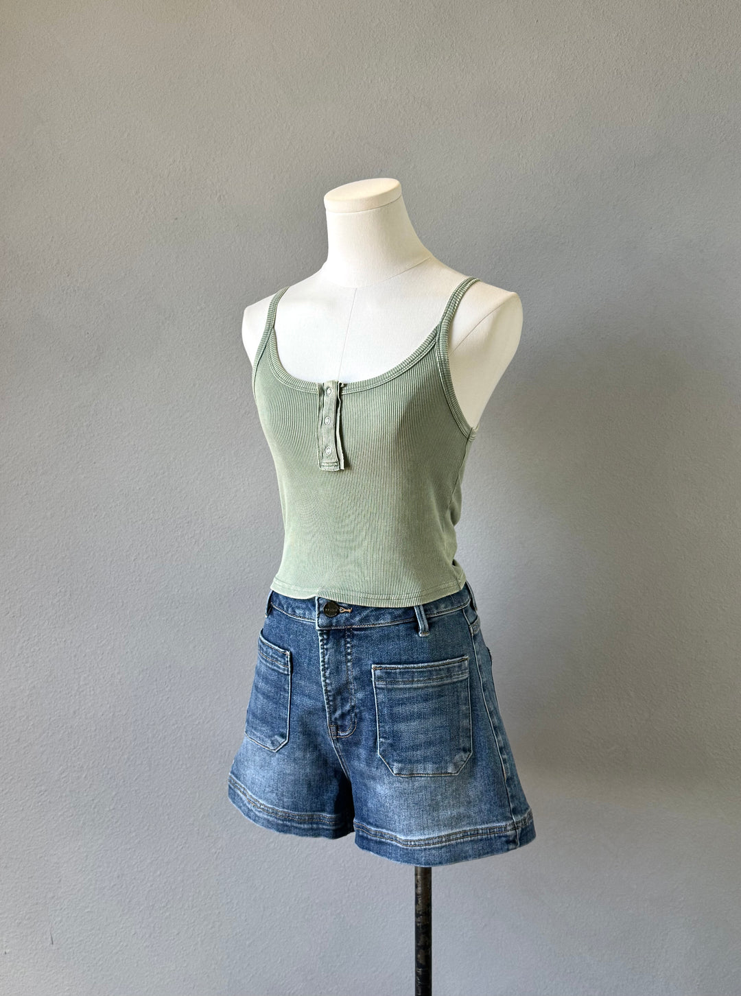 Luke Cropped Tank