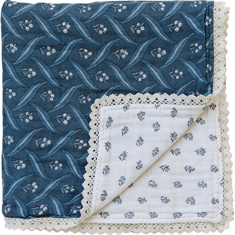 Navy & Cream Berry Muslin Quilt