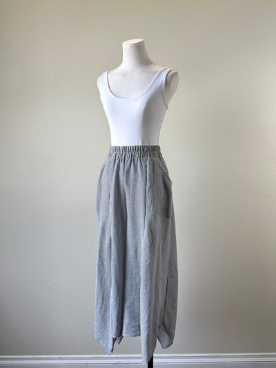 Riven Pants