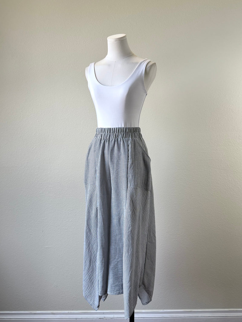Riven Pants