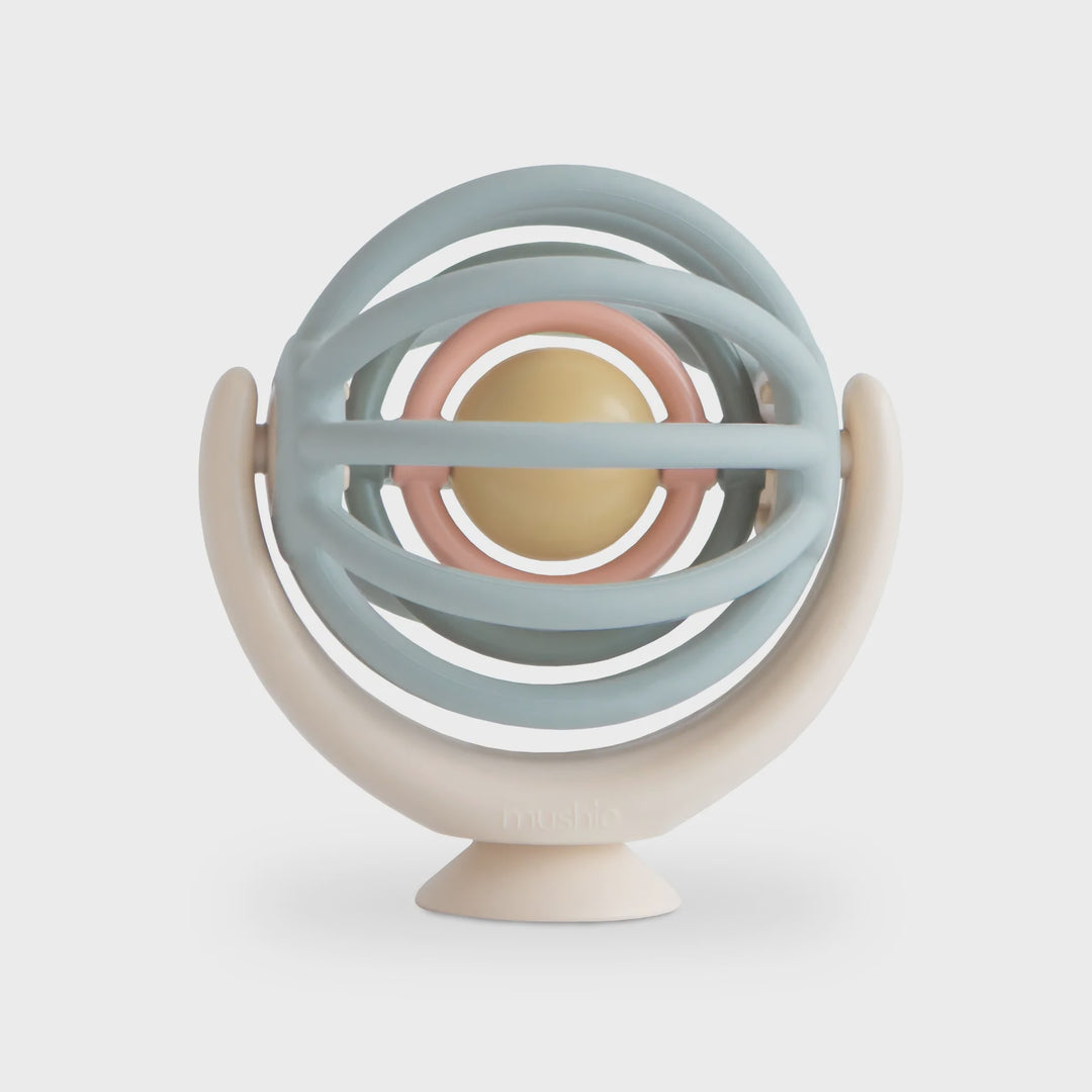 Suction Spinner Ball