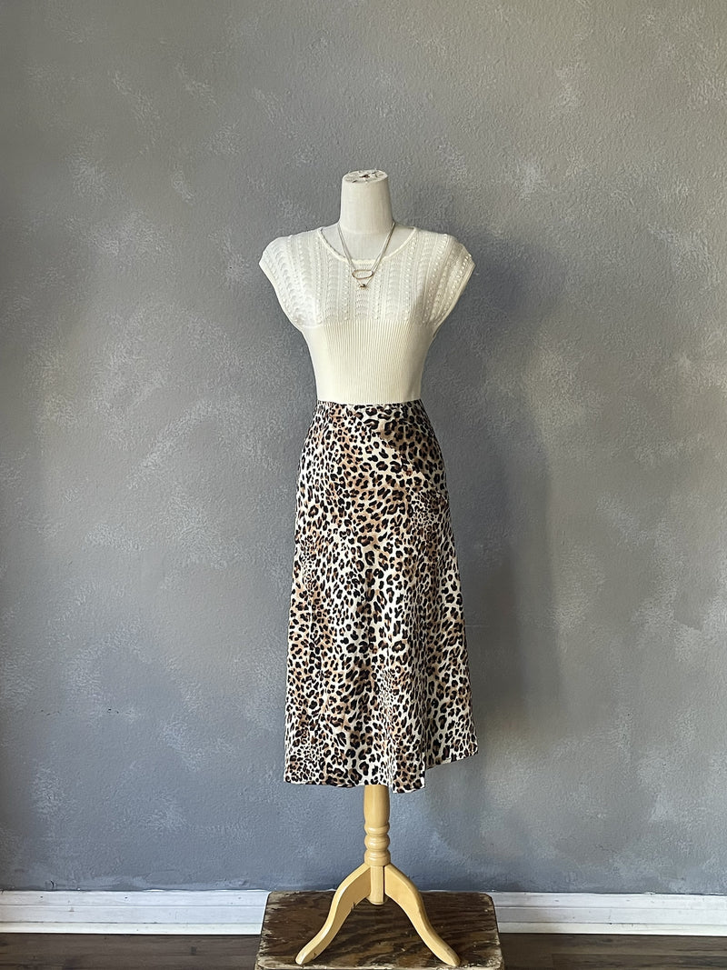 Small Leopard Skirt