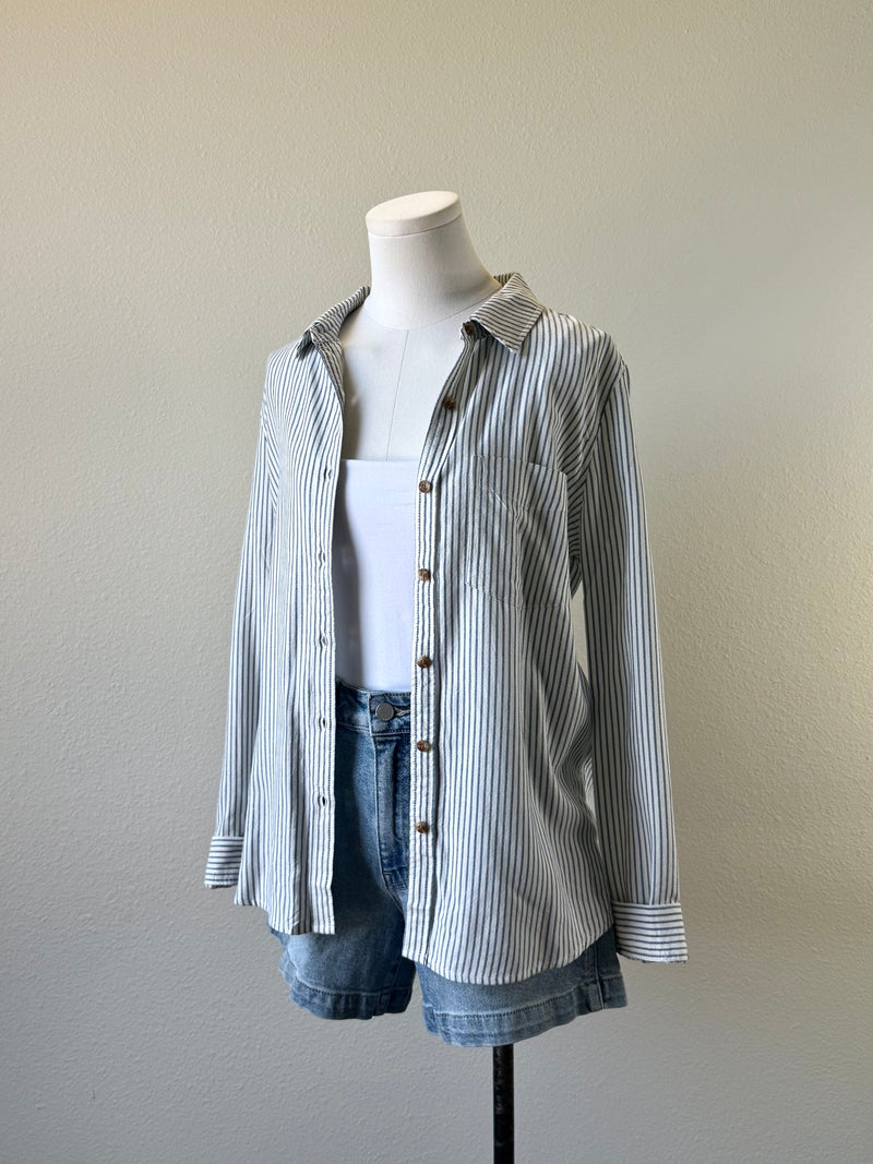 Thistle Button Up