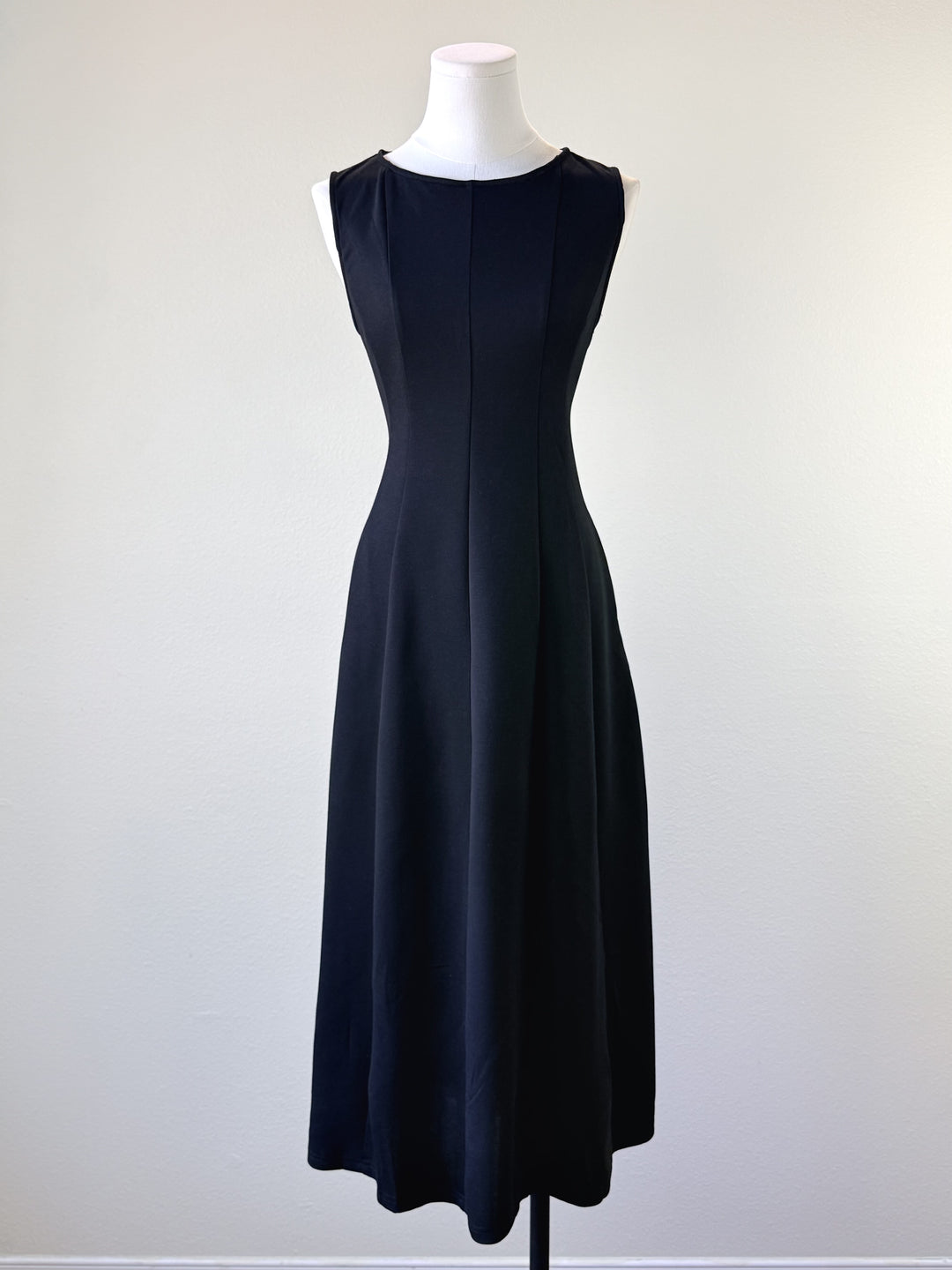 Vivianne Dress