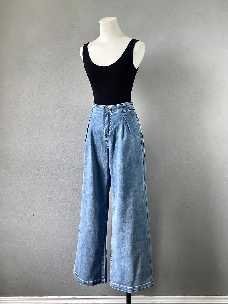 Zak Wide Leg Jean