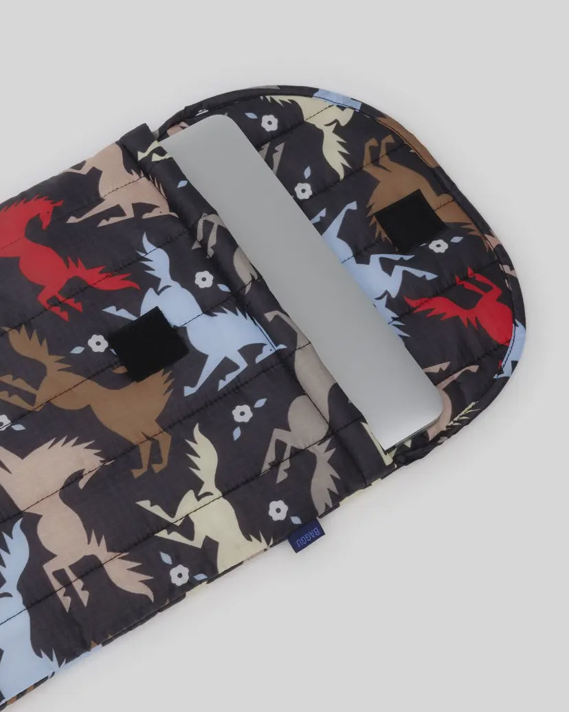 16" Horse Laptop Sleeve